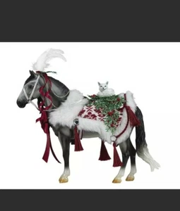 Breyer NEW Arctic Grandeur Christmas Horse FREE SHIPPING - Picture 1 of 1