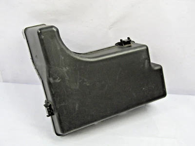 2002-2007 Subaru Impreza Wagon Main Fuse Relay Box Cover Engine Bay OEM - Image 1 of 4