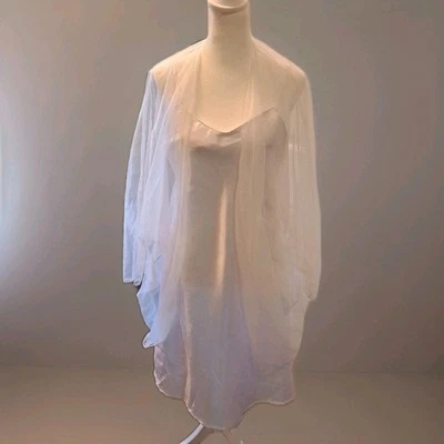 Vestido sin cordones y kimono de malla Y2K noche de boda  Foto 1 de 4