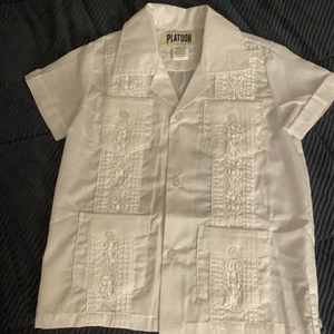 Summer Ready! Boys White Guayabera shirt SZ 6 - Picture 1 of 24