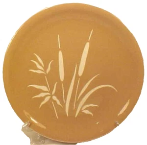 Harker Everglades Dinner Plate Pottery Tan Cream Cat Tails Mid Century Modern - Picture 1 of 3