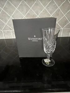 Brandneu Waterford Kristall Leana Eisgetränkeglas - Muster nicht mehr hergestellt... Letztes! - Bild 1 von 3