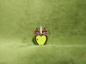 "Hidden Mickey Maleificent Candy Apple Halloween Disney Pin 2015" - Picture 1 of 2