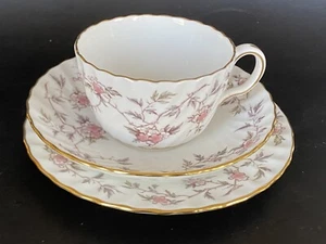 Platillo platillo platillo platillo de taza de té Minton Bone China SUSANNE - Imagen 1 de 8