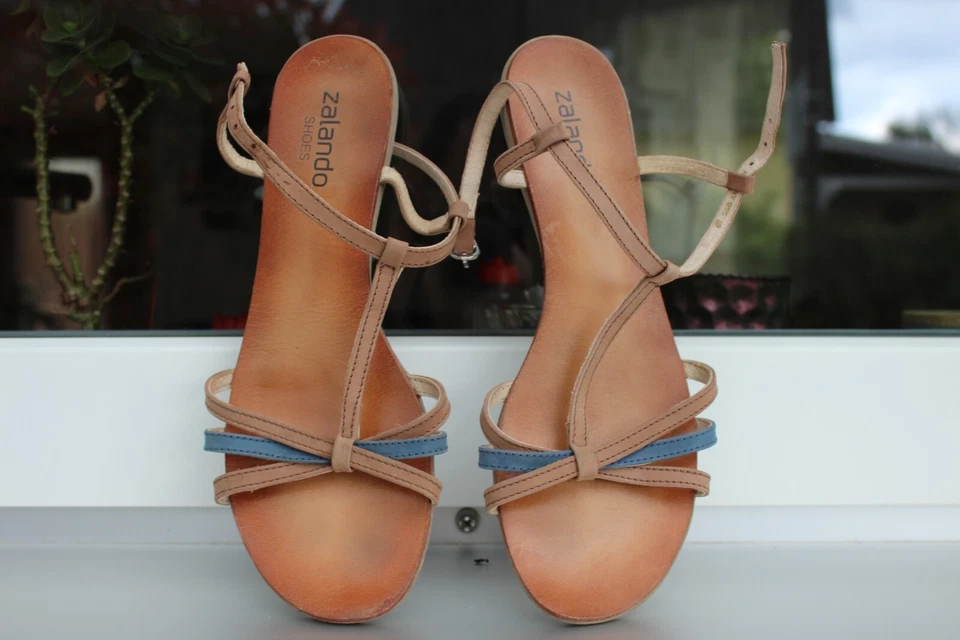 Sandalen von Zalando, Größe 39 - Bild 1 von 4