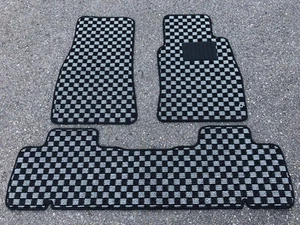 New Toyota Land Cruiser 80 Floor Mats Checkered Gray Made in Japan (1996-2000) - Picture 1 of 4
