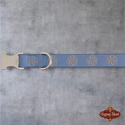 NUEVO CON ETIQUETAS Top Pata Azul Boceto Floral Ajustable Collar para Perro con Hebilla de Metal Mediana Foto 1 de 4