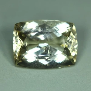 9.80 Cts_Great Loose Gemstone_100 % Natural Unheated Yelow Scapolite_Brazil - Picture 1 of 3