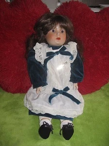 Sammlerpuppe Künsterlerpuppe  Götz Elegance - Bild 1 von 3