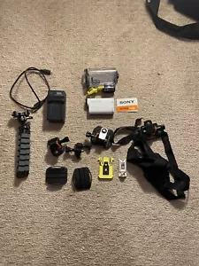 Sony HDR-AS100V POV Action Video Camera (White) + Multiple Accessories/Mounts - Picture 1 of 5