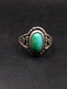 Anello Vintage Argento Sterling Pietra Verde Made In England Misura H - Foto 1 di 8
