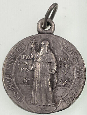 Medalla Católica Vintage En Tono Plateado De San Benito, Francia • 10.16€