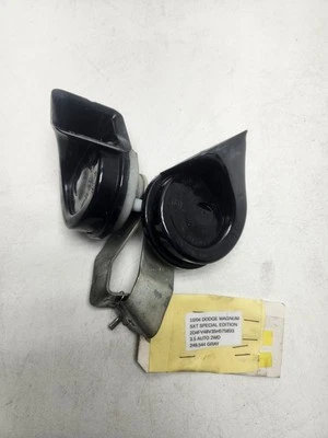 ✅️ 04 Dodge Magnum SXT Edición Especial Juego de bocinas con soporte Foto 1 de 4