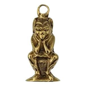 Vintage Lucky Pixie Charm Messing Piskie Pisky Pixy Anhänger Tamper Ref.238 - Bild 1 von 5