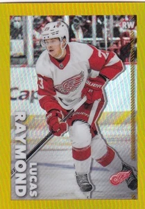 PEGATINA 2022-23 TOPPS CROMADA NHL #179 LUCAS RAYMOND SSP ORO/50 ALAS ROJAS HECHAS - Imagen 1 de 2