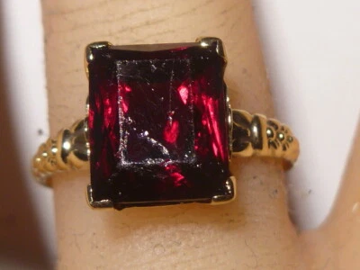 Alianza de boda vintage granate de oro amarillo de 10k talla 6,5 Foto 1 de 4