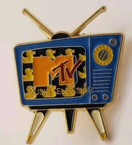 Estilo Retro MTV Televisión En Una Antena TV Esmalte Sombrero Solapa Pin Broche - Imagen 1 de 8