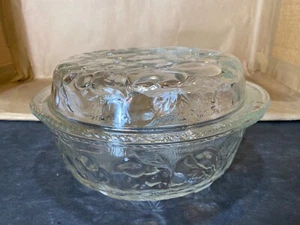 Vintage 3 in 1 Clear Libbey Casserole Dish / Bowl -- Orchard Pattern - Picture 1 of 8