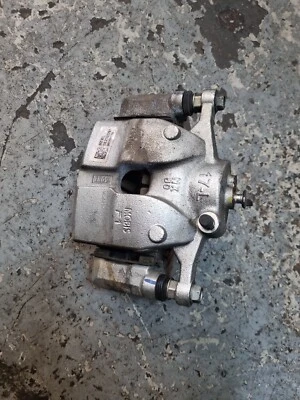 BRAKE CALIPER FRONT LEFT PASSENGER 58110-N7100 FOR HYUNDAI TUCSON NX4 2020-2024 - Image 1 of 4