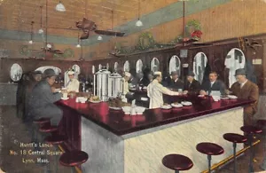 Lynn MA Huntt's Lunch #18 Central Square Interior View Postcard - Picture 1 of 2