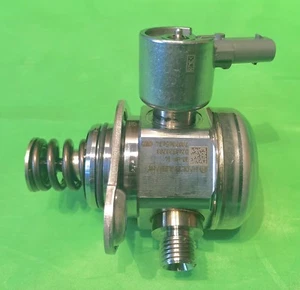 BMW M235 335 435 535 640 X1 X3 X5 Z4 N55 Engine High Pressure Fuel Pump HPFP - Picture 1 of 4