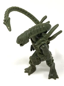 Mega Construx ALIENS Xenomorfo (verde oscuro) FIGURA Serie Negra Huevo de Limo Ciego - Imagen 1 de 3