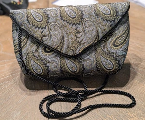 Whiting And Davis Silver Gold Paisley Print Evening Bag Purse Cocktail Party - Picture 1 of 4
