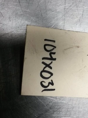 Regulador de presión de combustible para 03-05 Ford Explorer 4.6 Foto 1 de 4