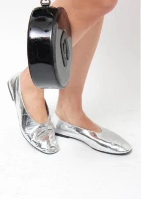 Jeffrey Campbell Romp плоскостях серебро металлический кожаный балет размер 9,5 - Изображение 1 из 4