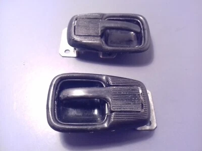 VW Classic Beetle 1968-on Interior Door Pull Openers+Surrounds x2 Volkswagen OEM - Imagem 1 de 4