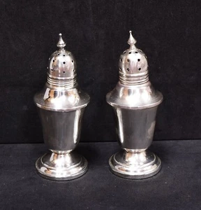 Vintage Sterling Silver Salt & Pepper Shakers by Frank M Whiting #841 (#170) - Picture 1 of 6