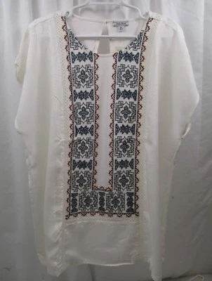  Women's Lucky Brand Embroidered Blouse  3X - Image 1 of 3