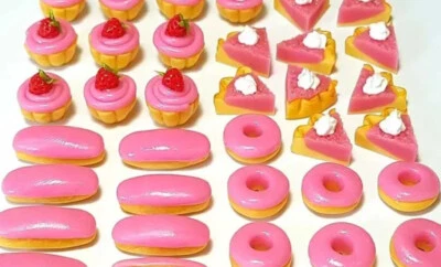 MONSTERMAGNETS Barbi Dollhouse Miniature Food Mini Donuts Cupcakes Pies Pink Mixed Lot 👻🧲 8pc