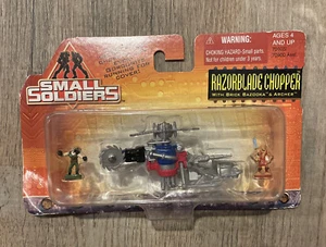 Small Soldiers Razorblade Chopper with Mini Metal Figures 1998 - Picture 1 of 4