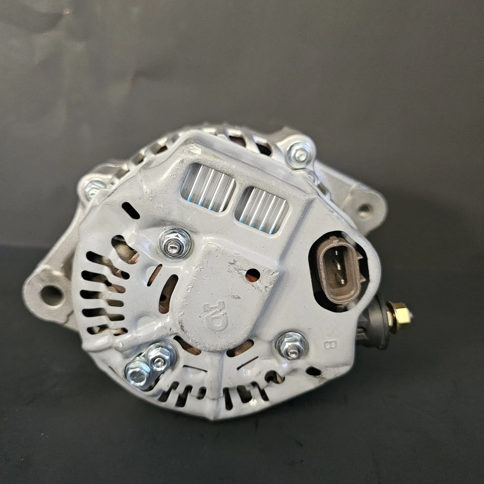 Suzuki Grand Vitara V6 2001 2,7 litros alternador reman por casa rodante 1 año de garantía Foto 1 de 4