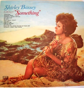 **SHIRLEY BASSEY IS REALMENTE ALGO 1978 12" VINILO LP EN MUY BUEN ESTADO** - Imagen 1 de 4