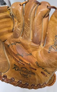 VINTAGE MICKEY MANTLE GC1308 REVELATION PRO DESIGN GLOVE - Picture 1 of 4