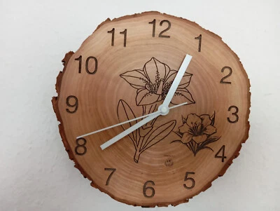 Wanduhr Eiche Baumscheibe Ø20cm Handarbeit, Unikat mit lautlosem Quarzwerk ! - Bild 1 von 2