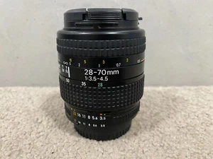 Nikon AF NIKKOR 28-70mm f/3.5-4.5 D Autofocus Lens - Picture 1 of 8
