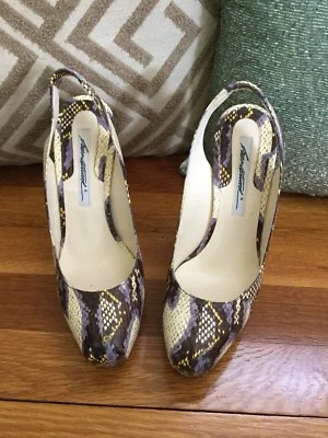 Brian Atwood Off 白色紫色丁香黄色黑色 Python 露跟 36.5 — 第 1/4 张图片