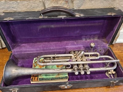 Trompeta King Master vintage Foto 1 de 4