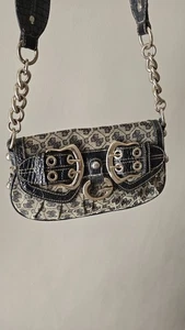 Guess Vintage Tasche Y2K Monogram Damen Schulter Schnalle Logo Nieten Leder - Bild 1 von 9