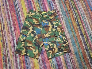 Authentic Off-White Boys Kids Camo Cargo Shorts Designer 20 Inch Waist Elastic - Picture 1 of 10