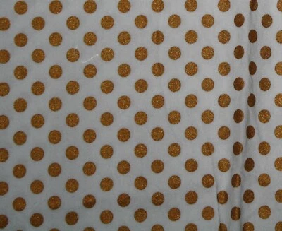 Tela de acolchado de algodón 1 yarda Robert Kaufman punto en brillo dorado punto blanco Foto 1 de 2