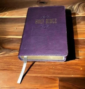 Holy Bible King James Version Compact Christian Art Publisher Purple Red Letter - Bild 1 von 12