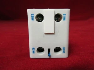 NHD CA6-D02 Aux. Contact Blocks Top Mtg 2B - Picture 1 of 5