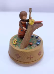De colección ANRI Música Niña Pájaro Violonchelo Flores Hecho en Italia Pintado a Mano Giratorio FUNCIONA - Imagen 1 de 8