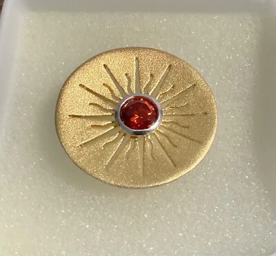 Anhänger 925 Silber vergoldet Symbolschmuck Sonne 2,3 cm , Steinbesatz rot Kette - Bild 1 von 3