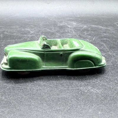 Juguetes de juego seguro Arcor T3 de colección años 40 goma sedán convertible de 2 puertas verde   Foto 1 de 4