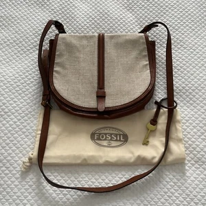 Fossil Tan Saddle Crossbody Bag Excellent Con - Picture 1 of 16